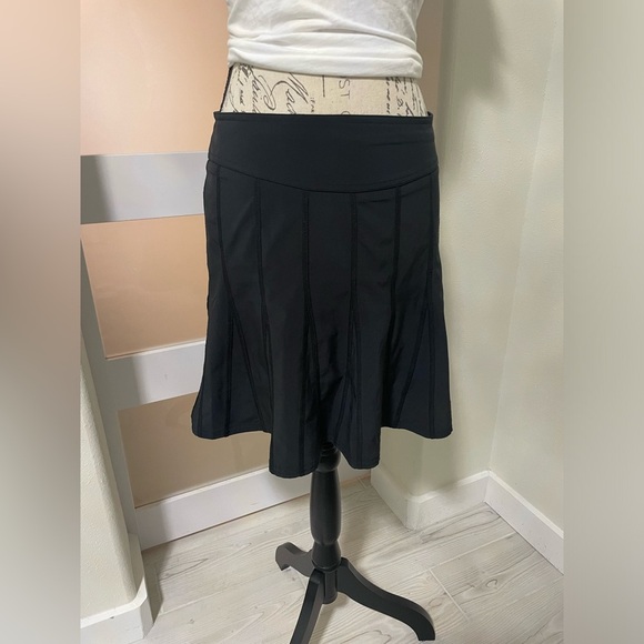 ATHLETA black  Wear About Skort - Picture 2 of 9